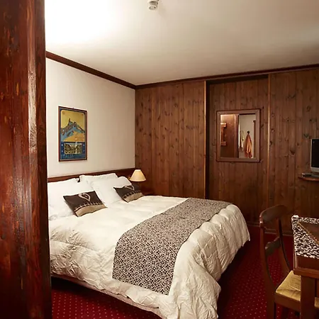 Hotel Dei Camosci Courmayeur Room photo
