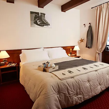 Hotel Dei Camosci Courmayeur Room photo